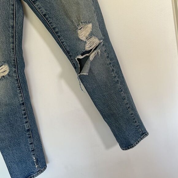 Current Elliott, mid rise, straight leg, jeans with distressed details - Picture 4 of 5